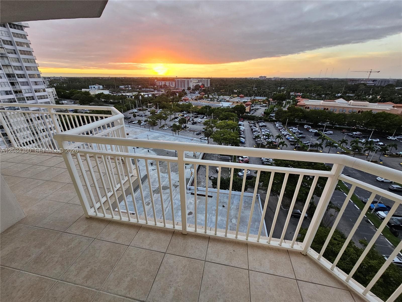 18051 Biscayne Blvd 1204 photo 20