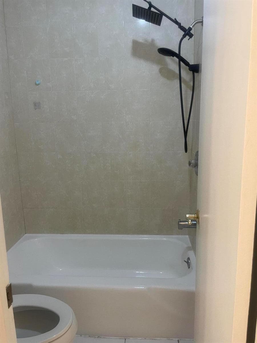 170 CYPRESS CLUB Drive 730 photo 11