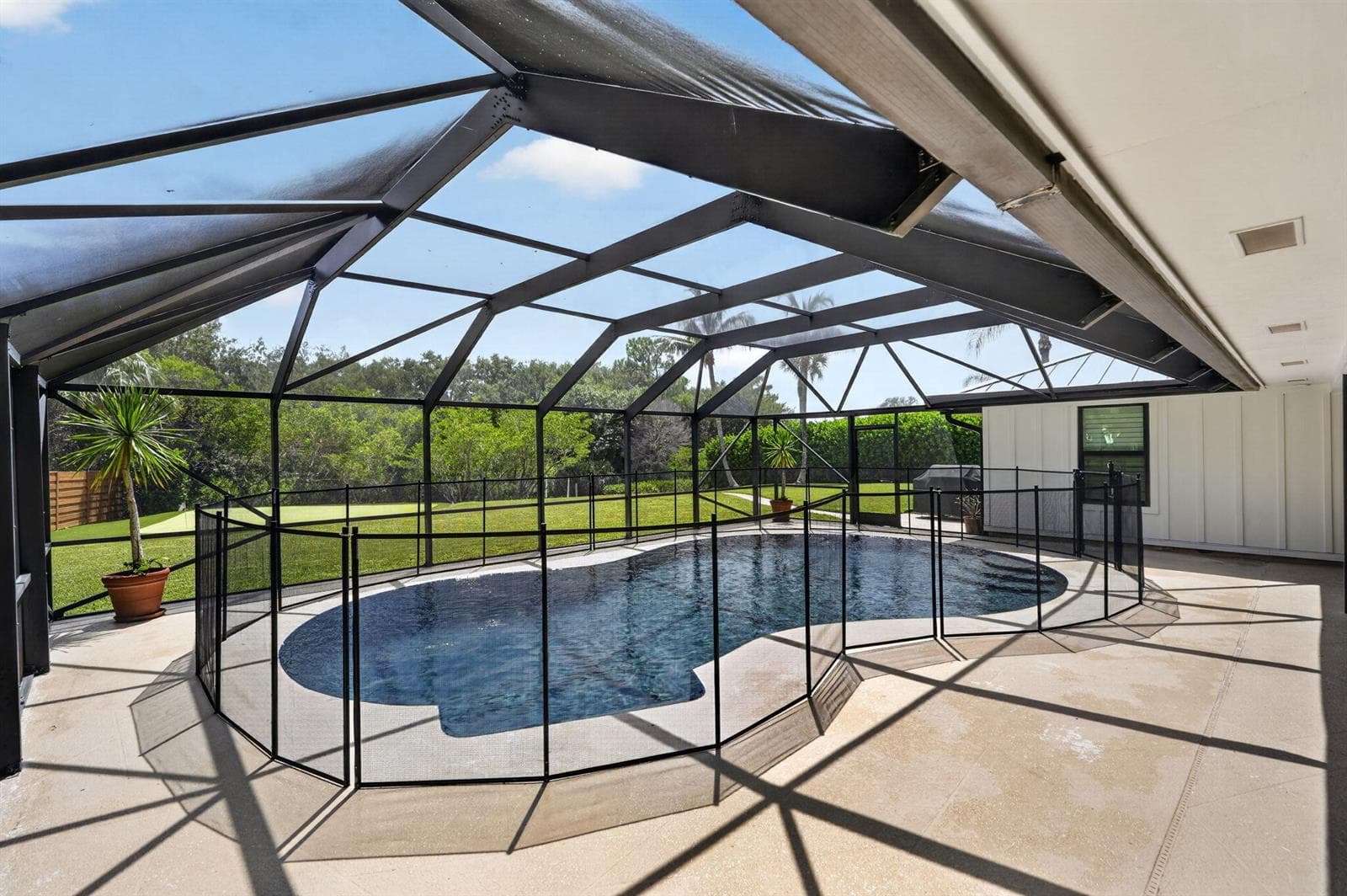 18246 RIVER OAKS Circle photo 22