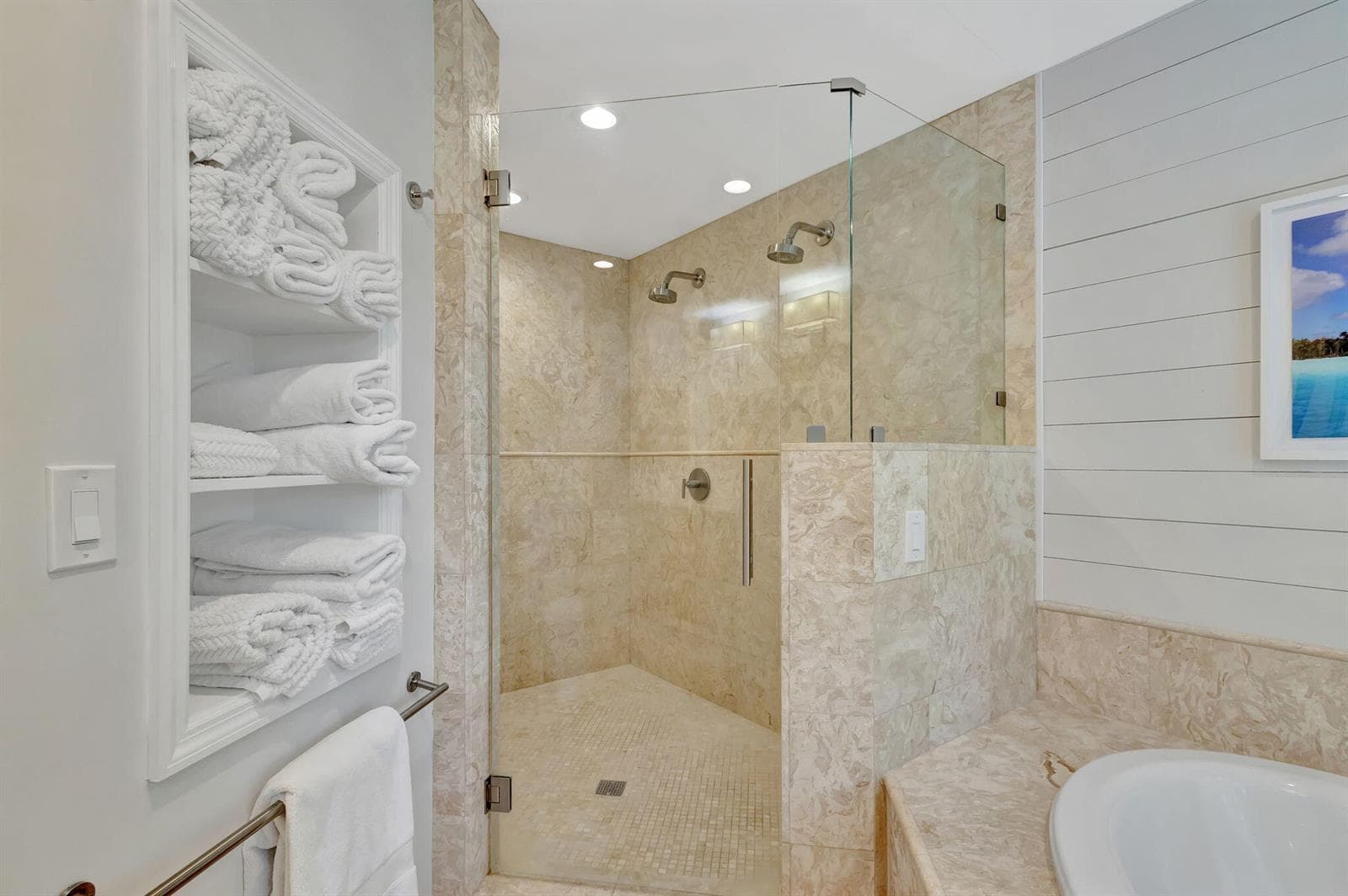 18246 RIVER OAKS Circle photo 10