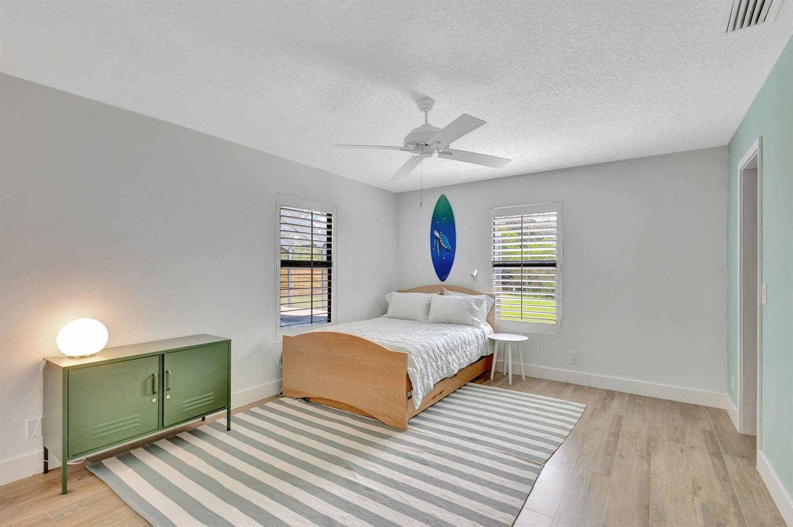 18246 RIVER OAKS Circle photo 11