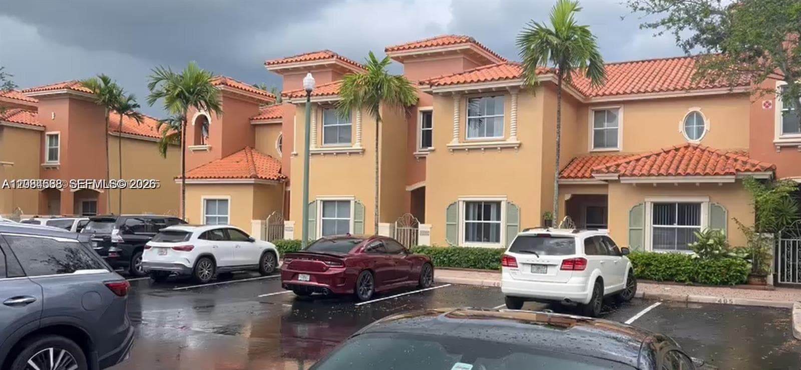 2191 Anchor Ct 1902 photo 1