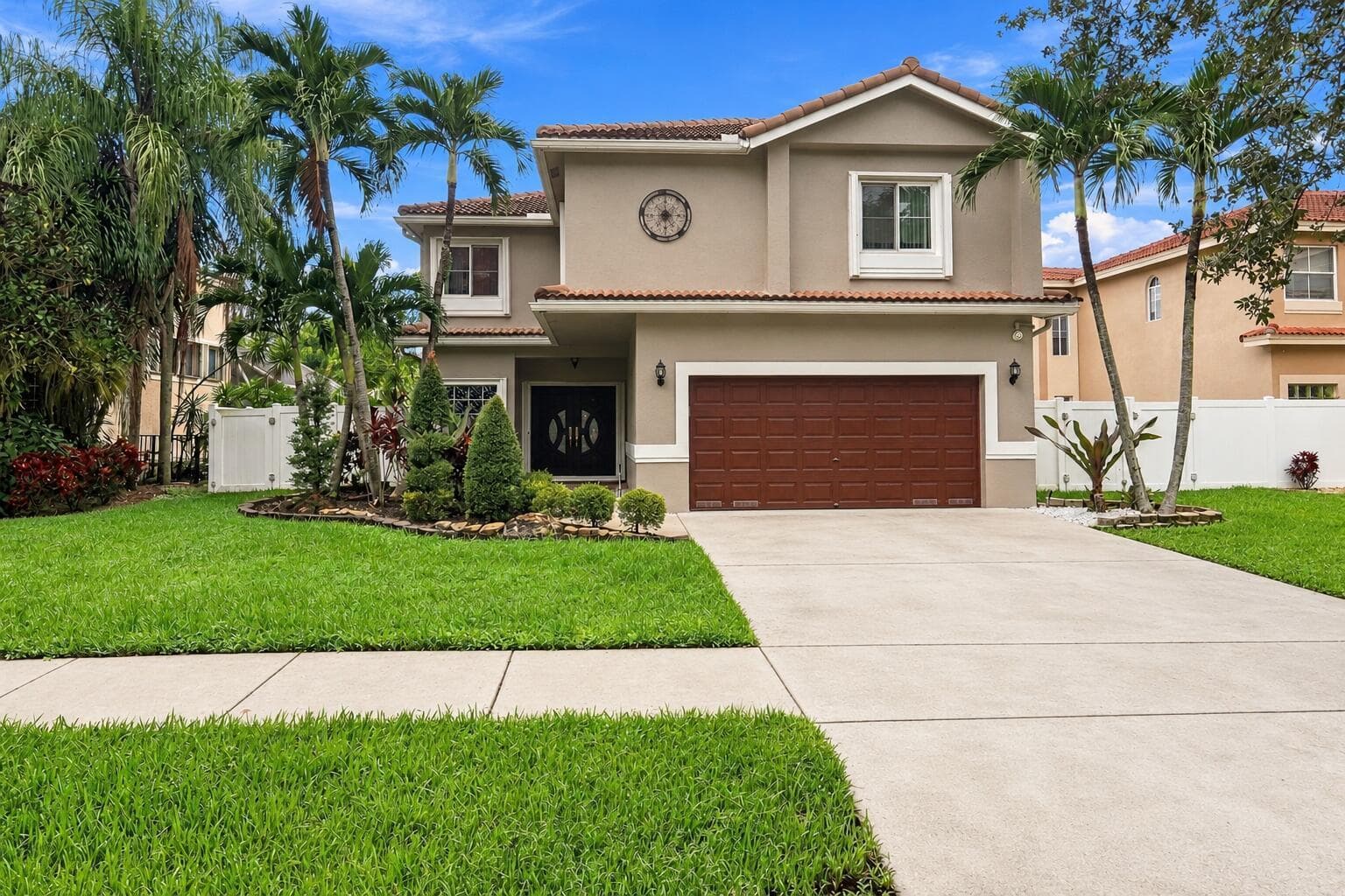 6211 NW 58th Way photo 1