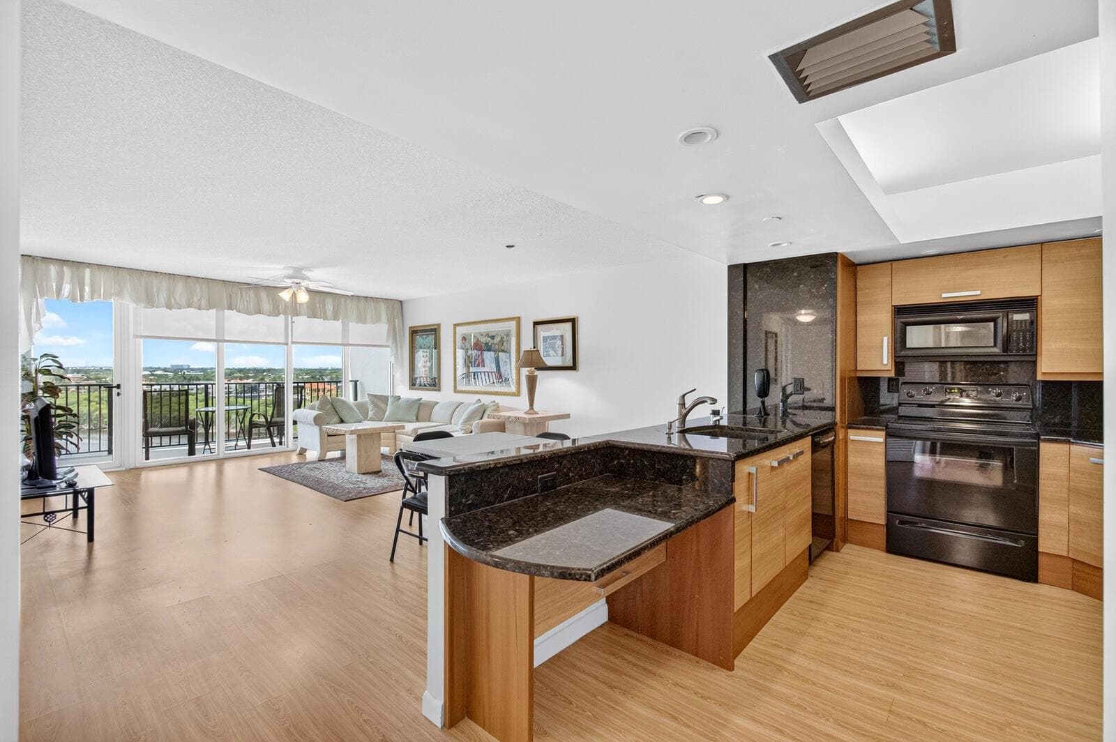 4750 S Ocean Boulevard 907 photo 4
