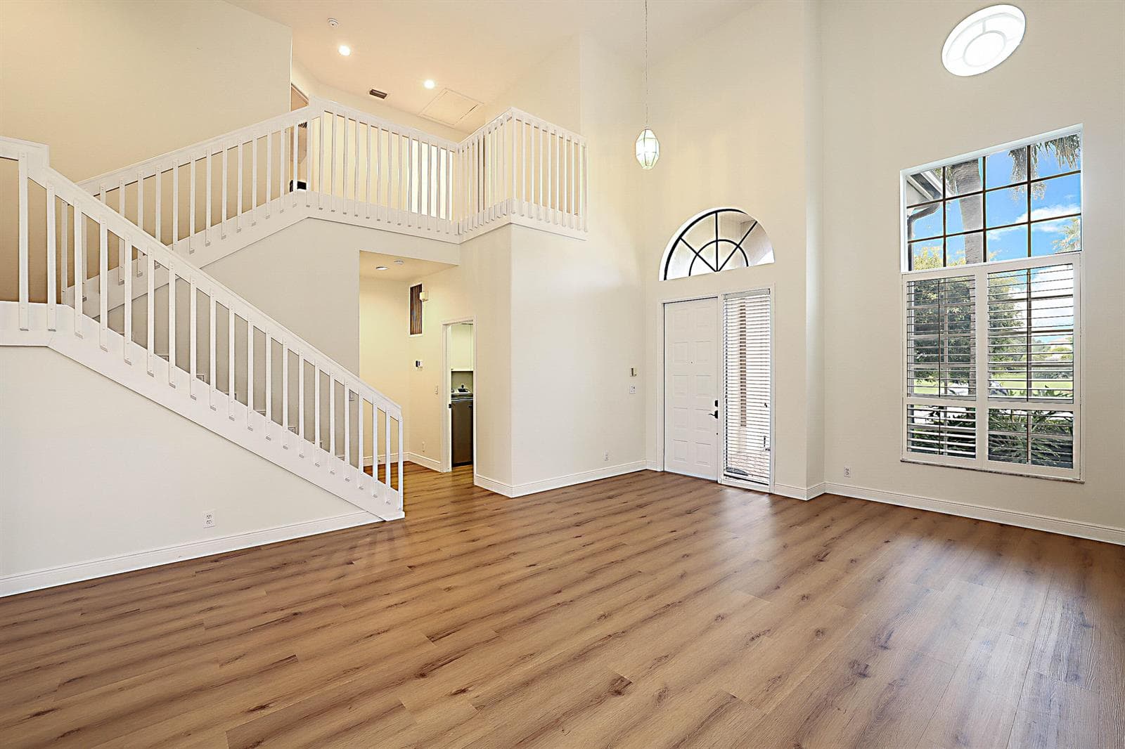 11065 STONE CREEK Street photo 6