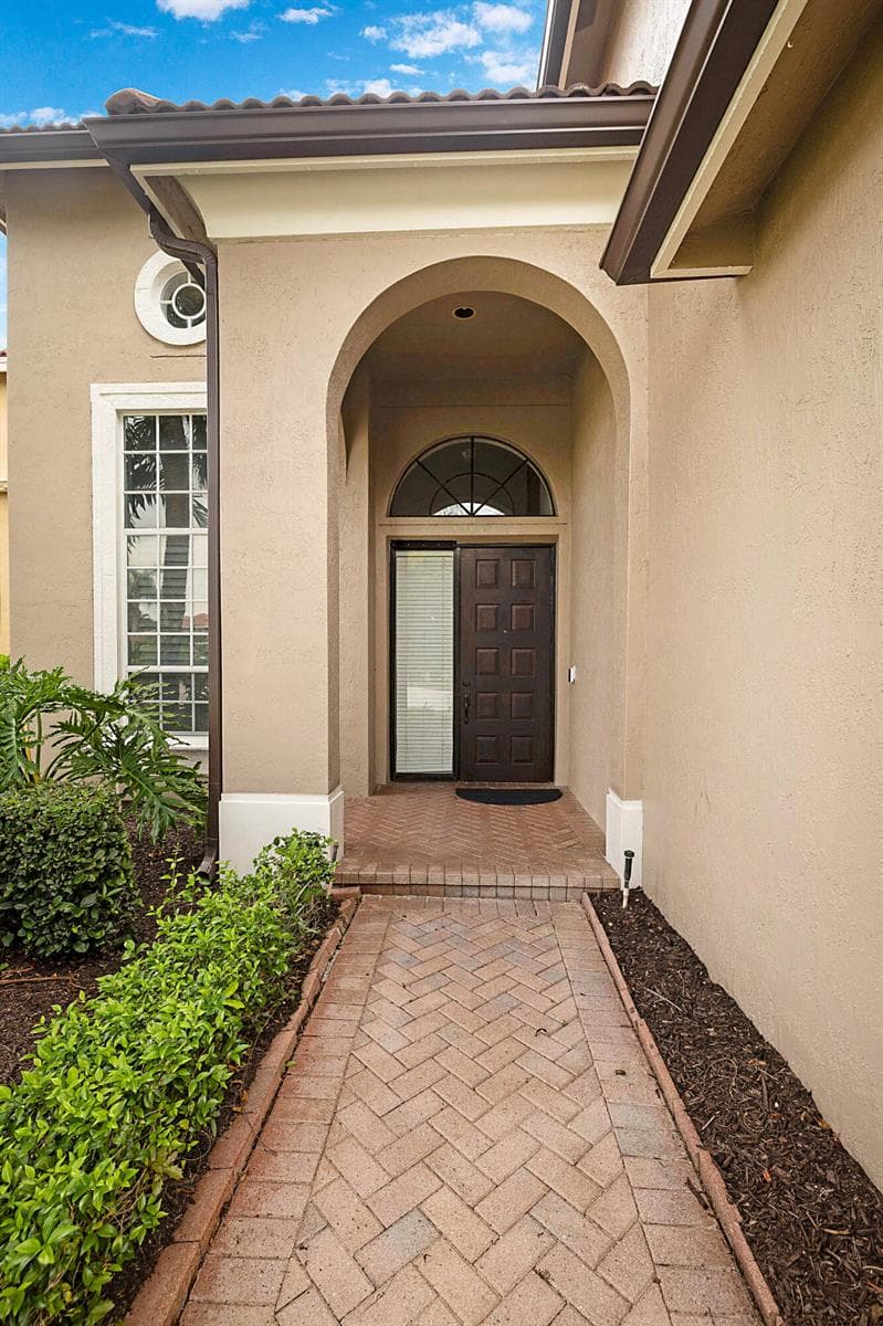 11065 STONE CREEK Street photo 4