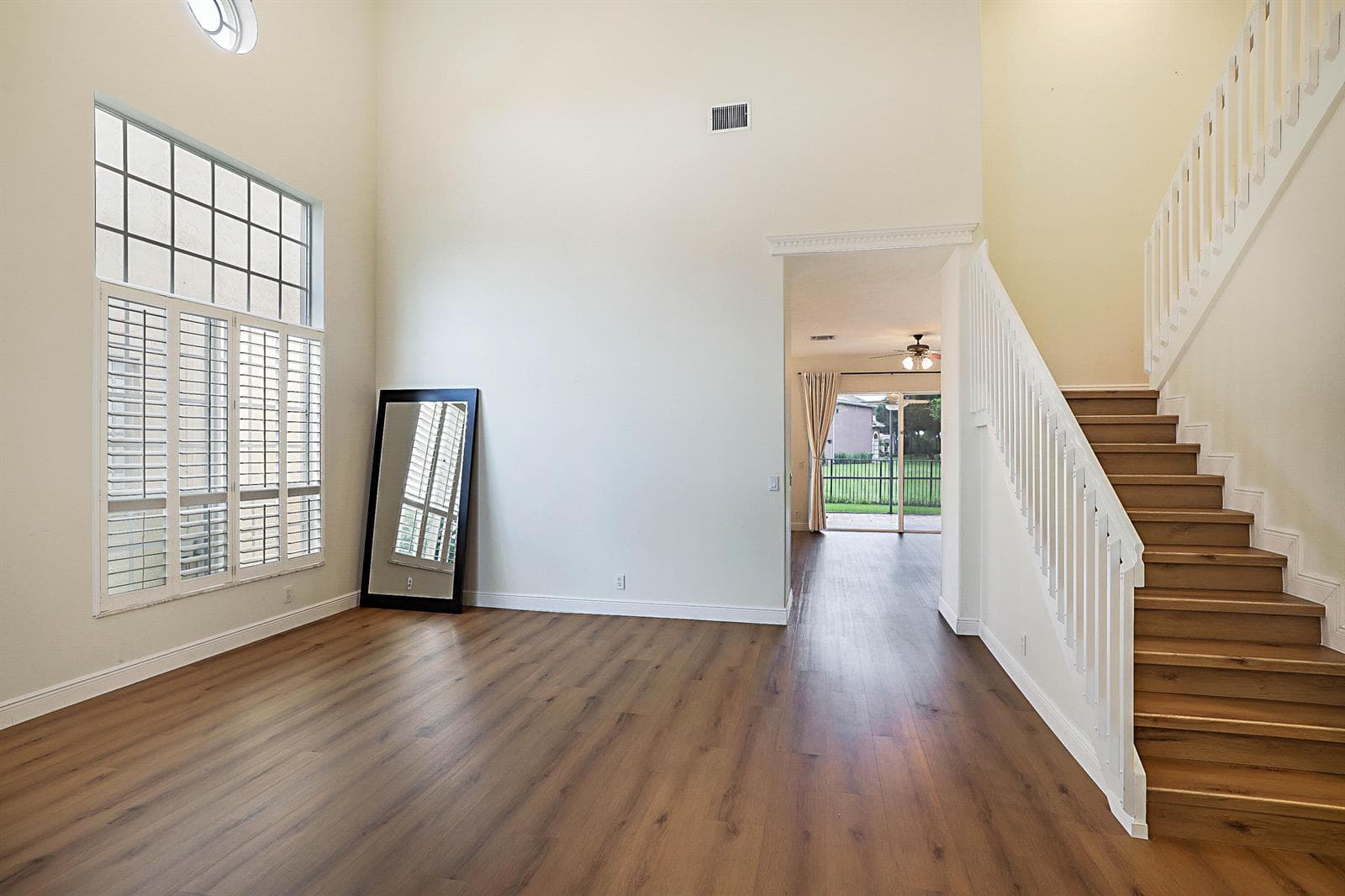 11065 STONE CREEK Street photo 8