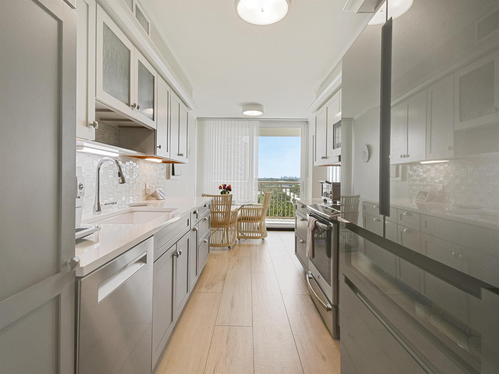 3400 N OCEAN Drive 908 photo 2