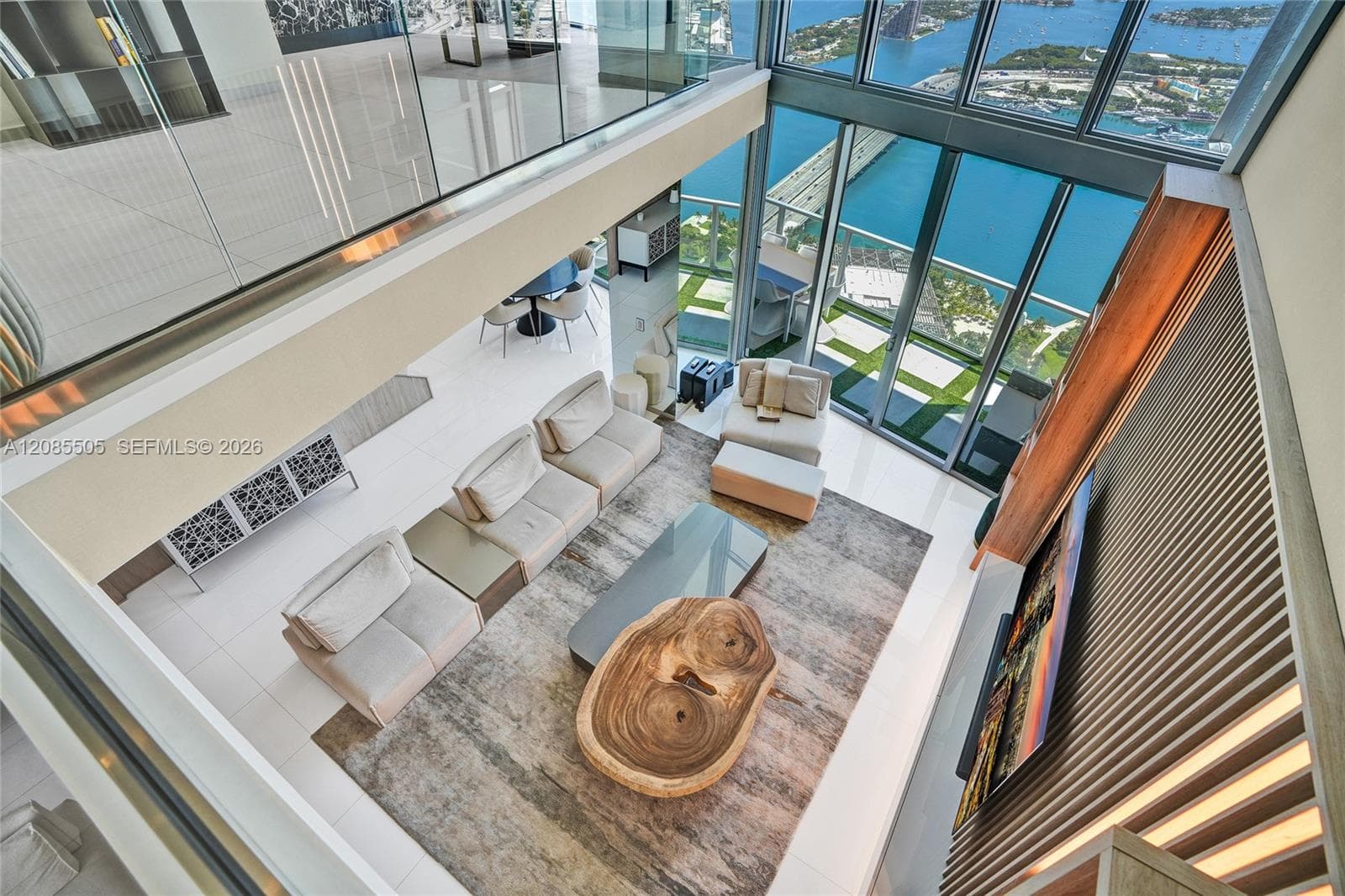 1100 Biscayne Blvd 6303 photo 10