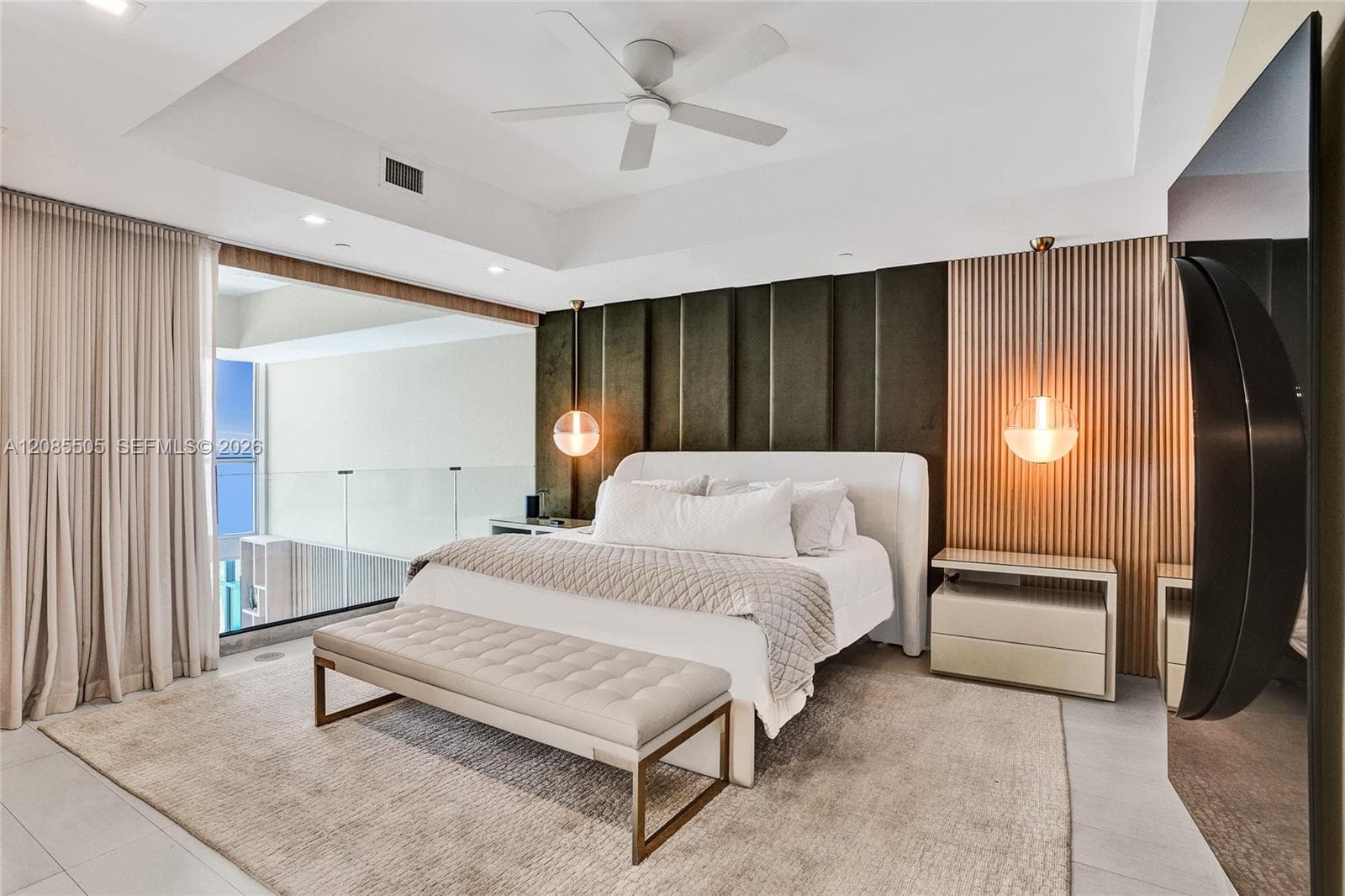 1100 Biscayne Blvd 6303 photo 18