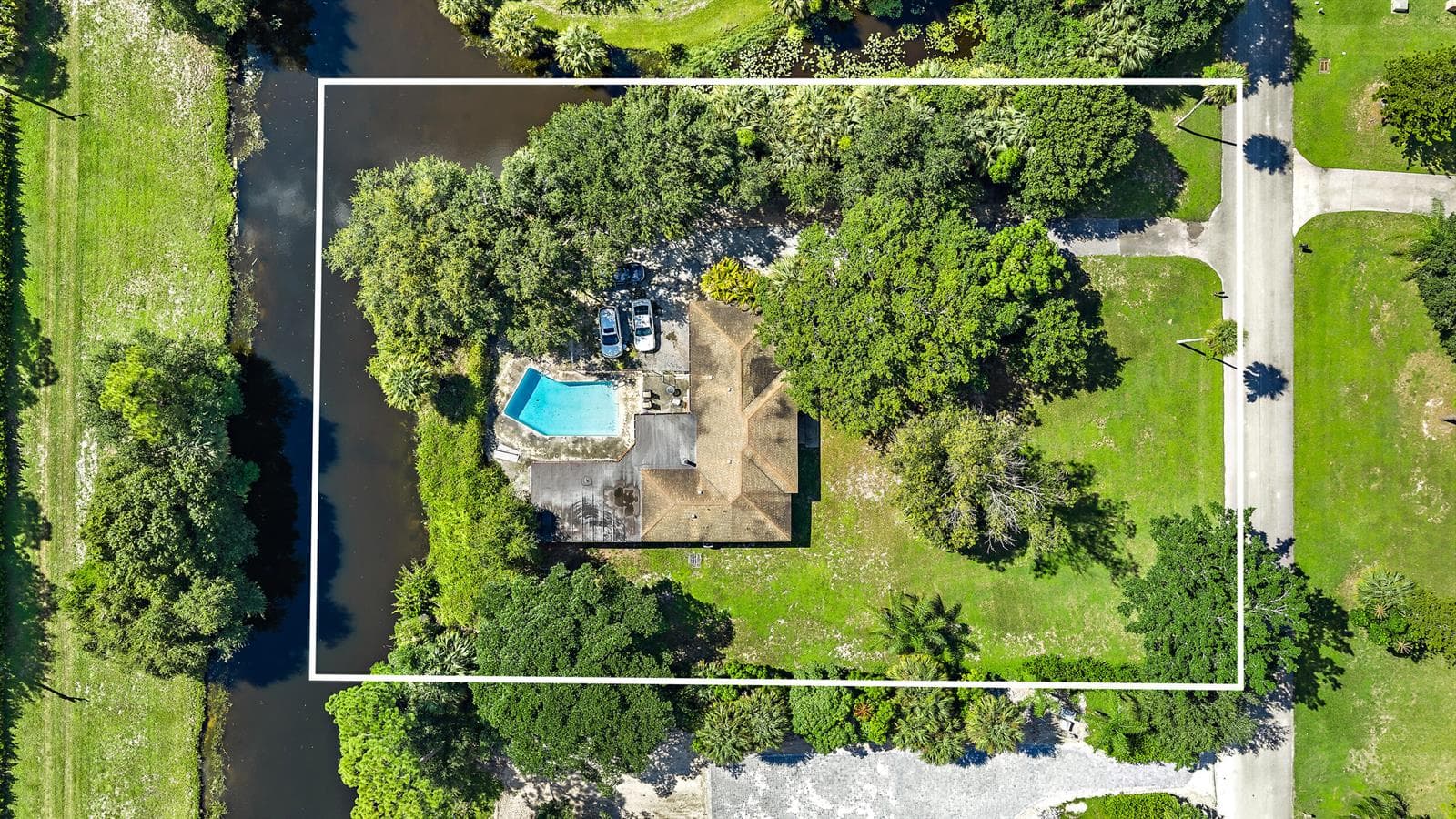 8550 Nashua Drive photo 1