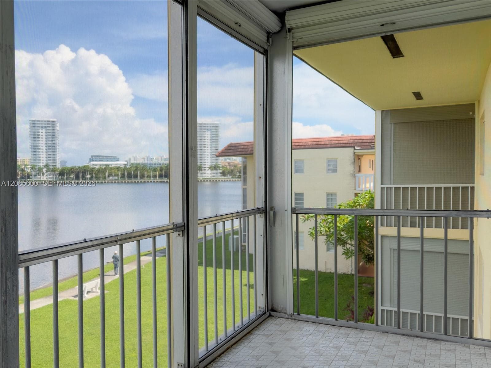 2949 Point East Dr B304 photo 15