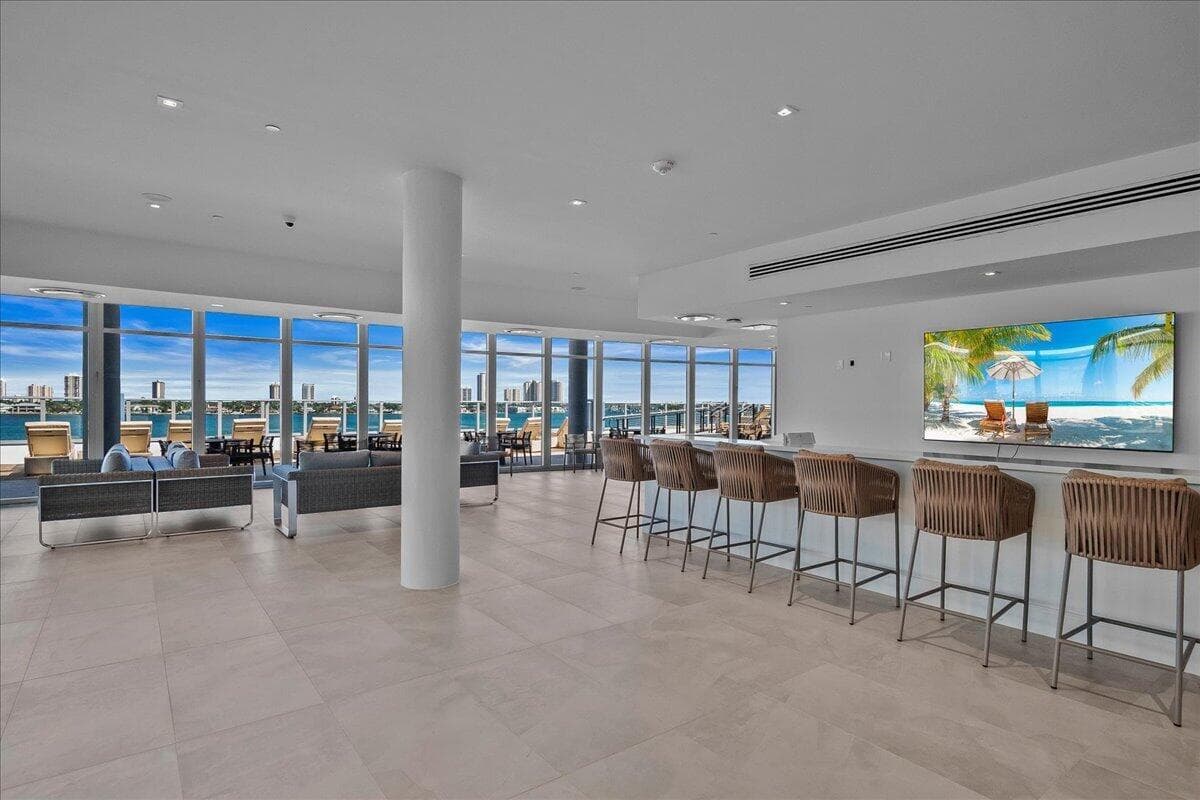 220 Lake Shore Drive 1608 photo 21