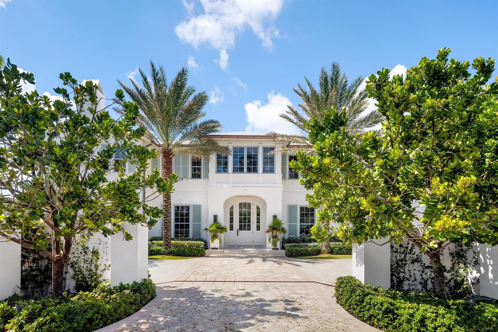 1540 S Ocean Boulevard photo 3