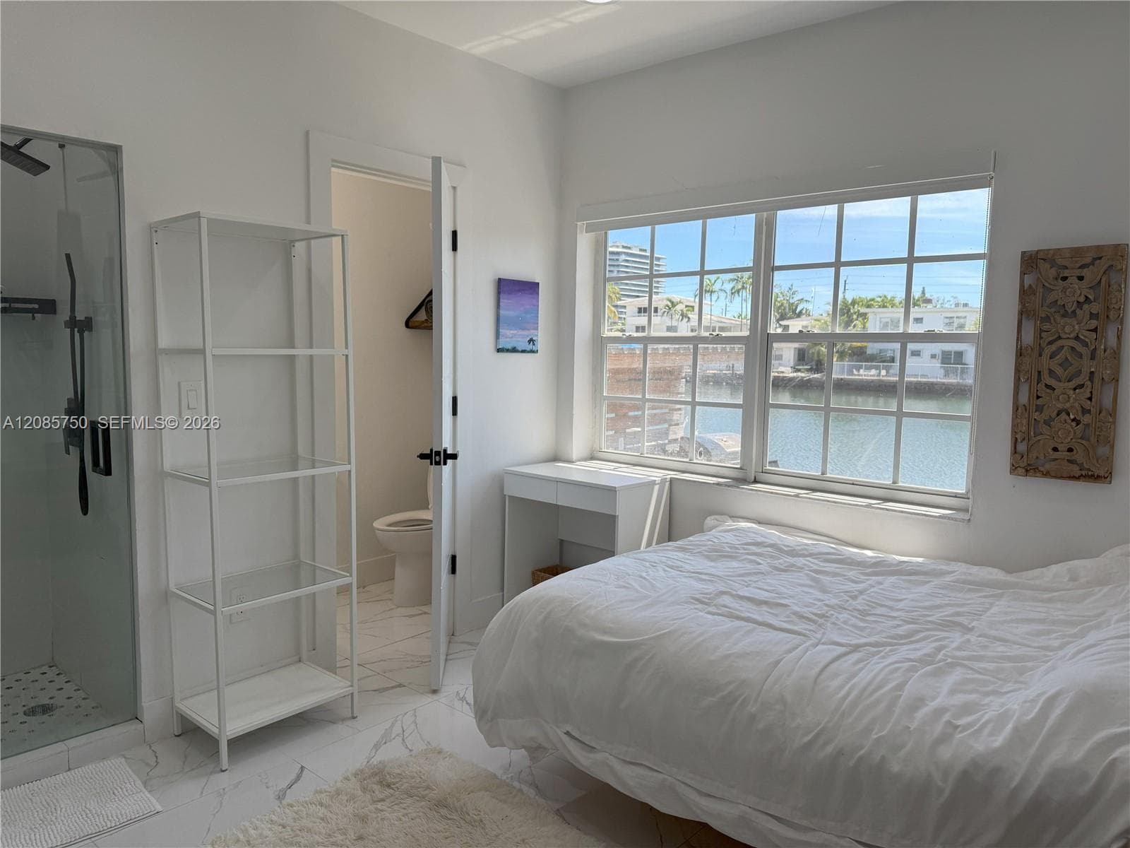 8401 Crespi Blvd 1 photo 12