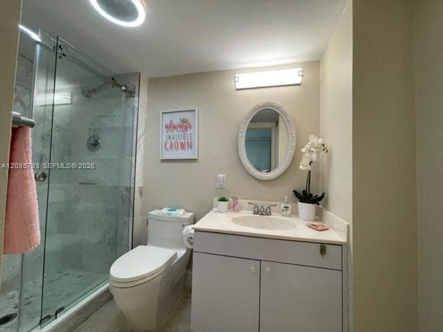 3625 N Country Club Dr 704 photo 24