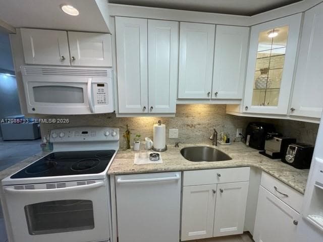 3625 N Country Club Dr 704 photo 10