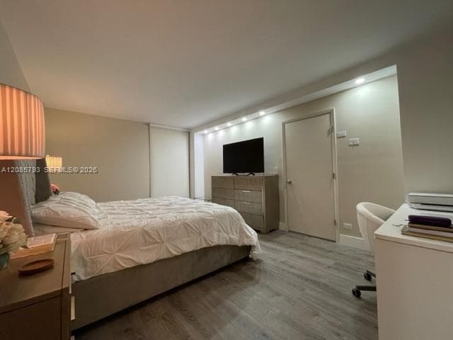 3625 N Country Club Dr 704 photo 15