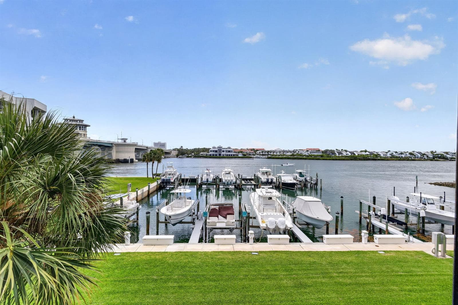 1748 Jupiter Cove Drive 319 photo 16