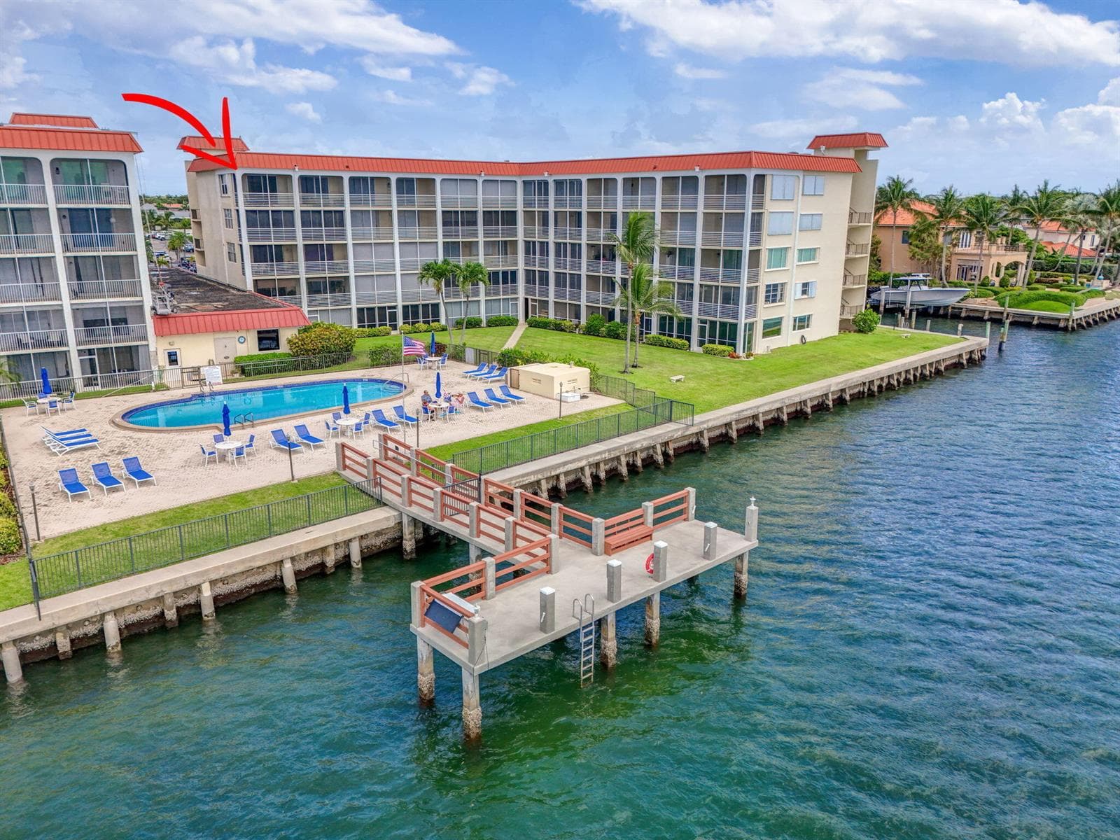 105 Paradise Harbour Boulevard 501 photo 25