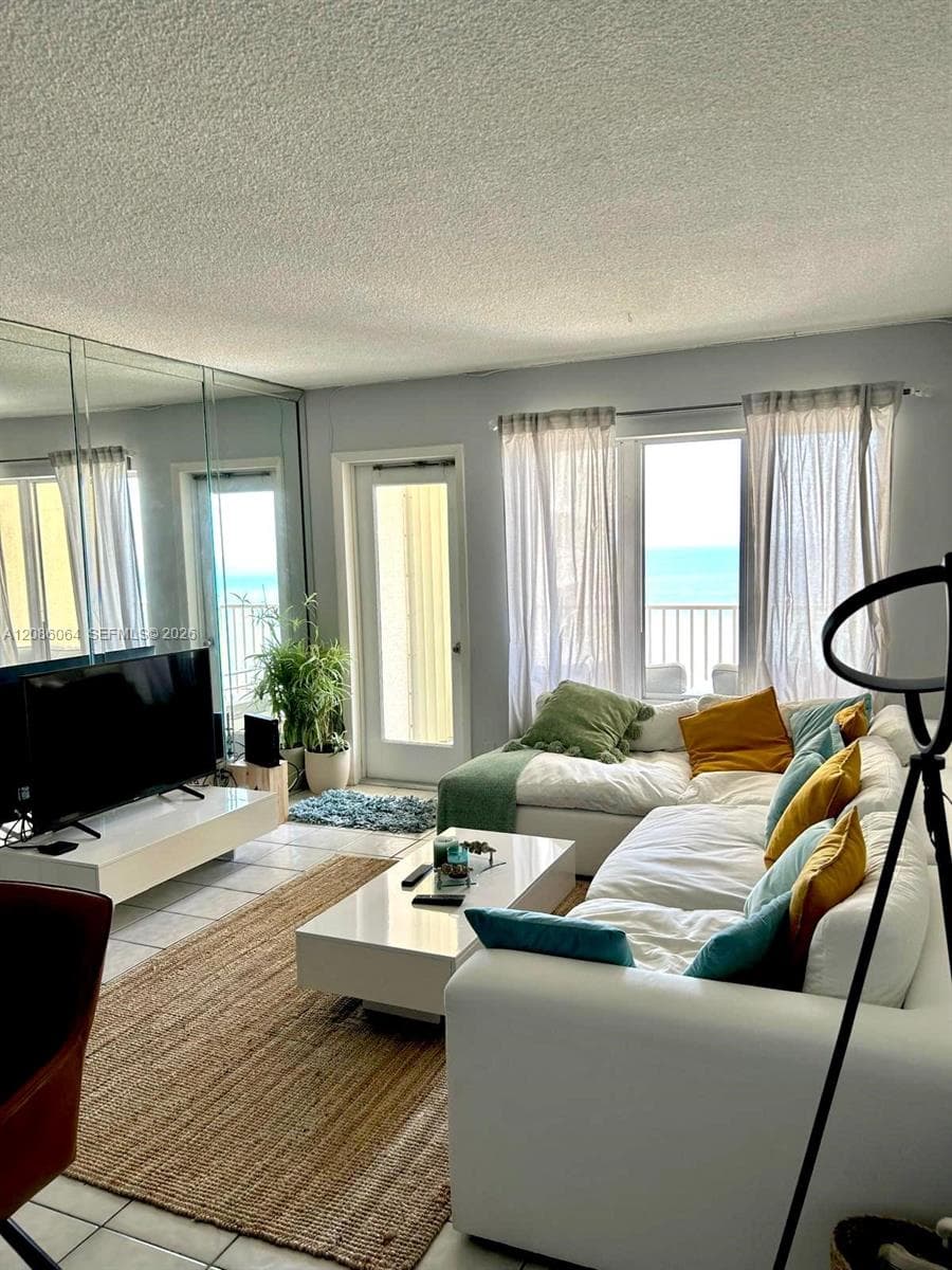 750 N Ocean Blvd 1106 photo 6