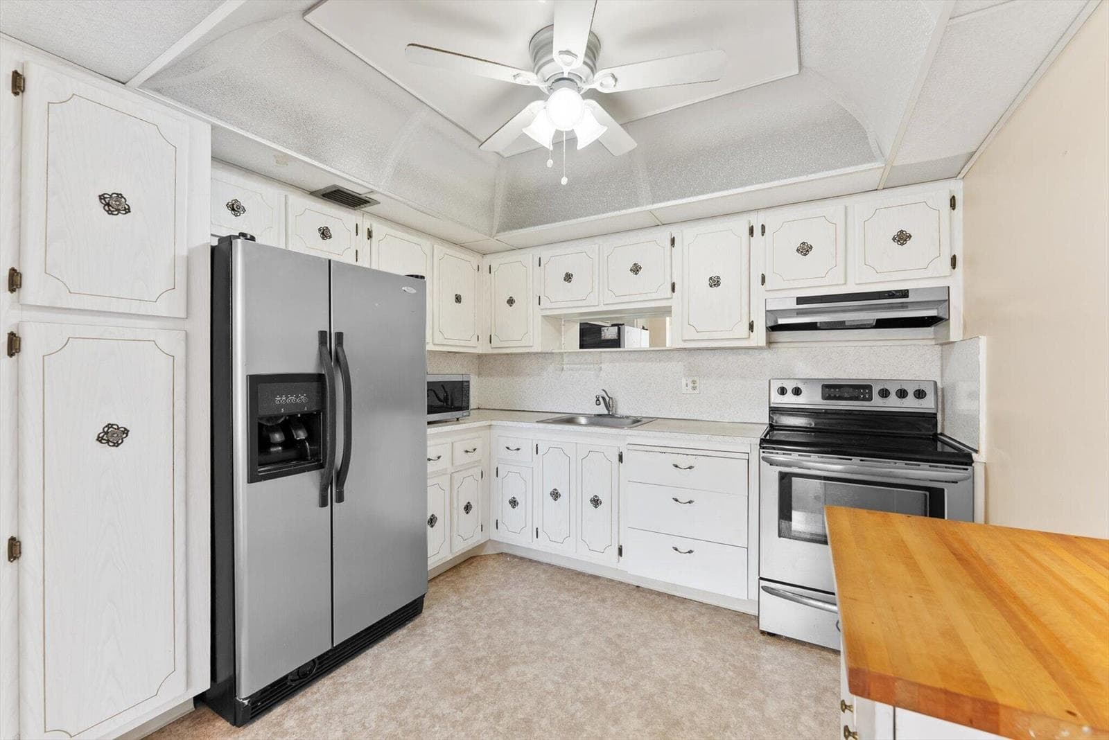 309 WELLINGTON M photo 13