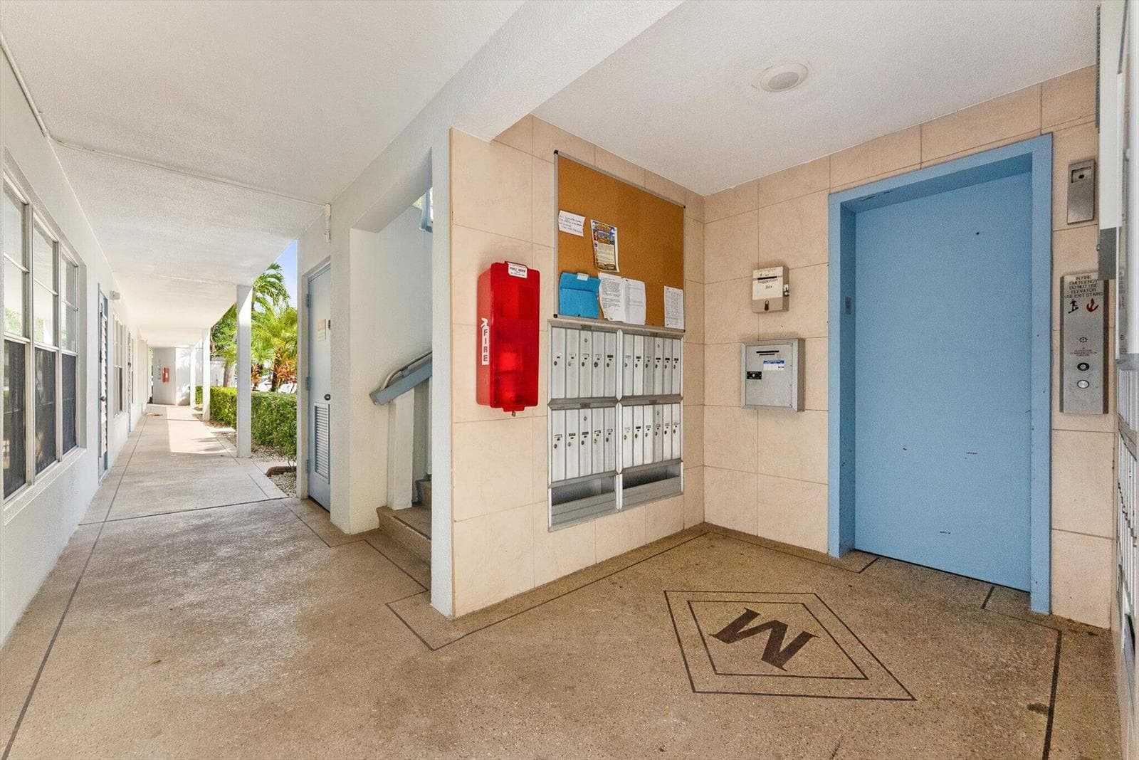 309 WELLINGTON M photo 4