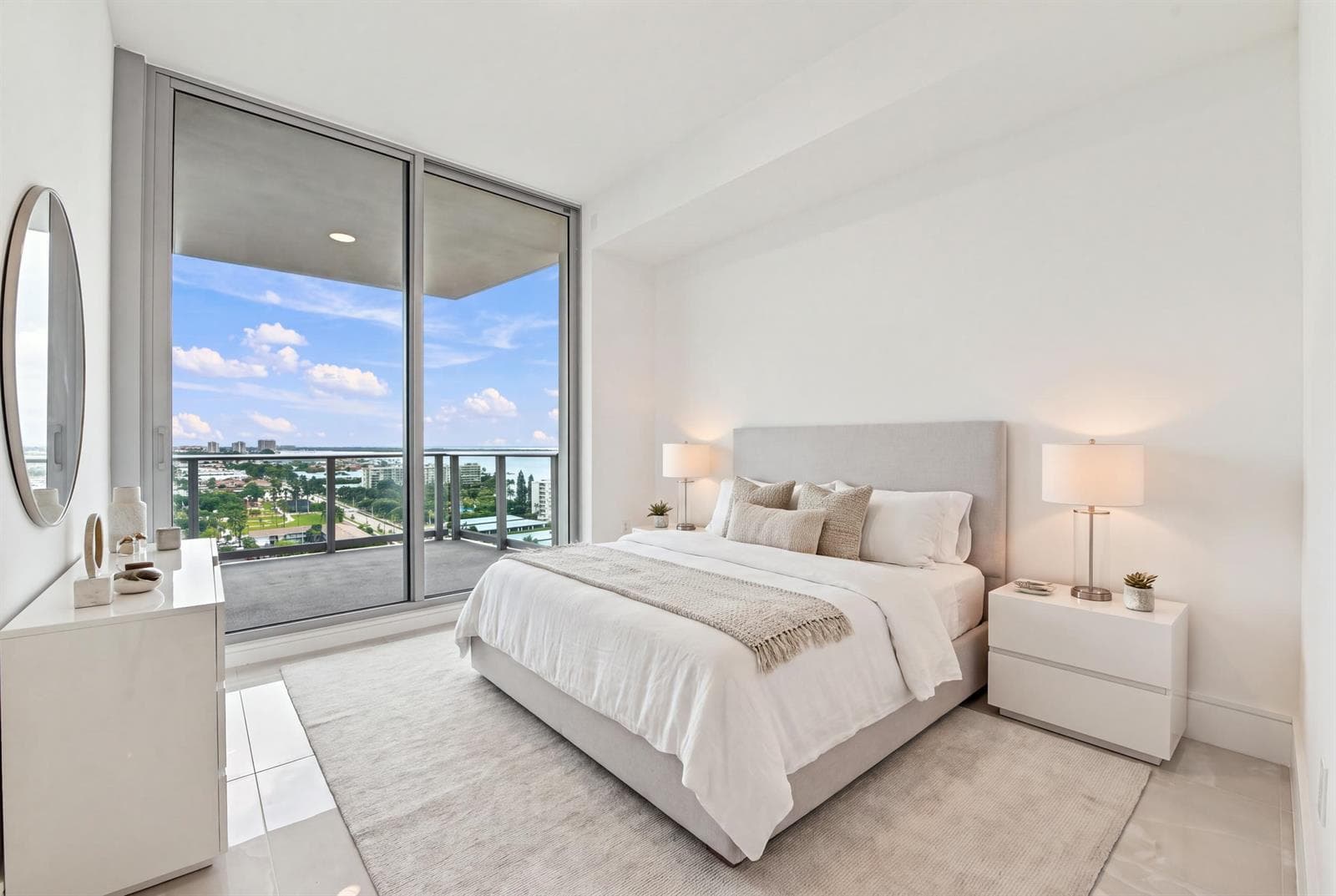 220 Lake Shore Drive 1517 photo 9