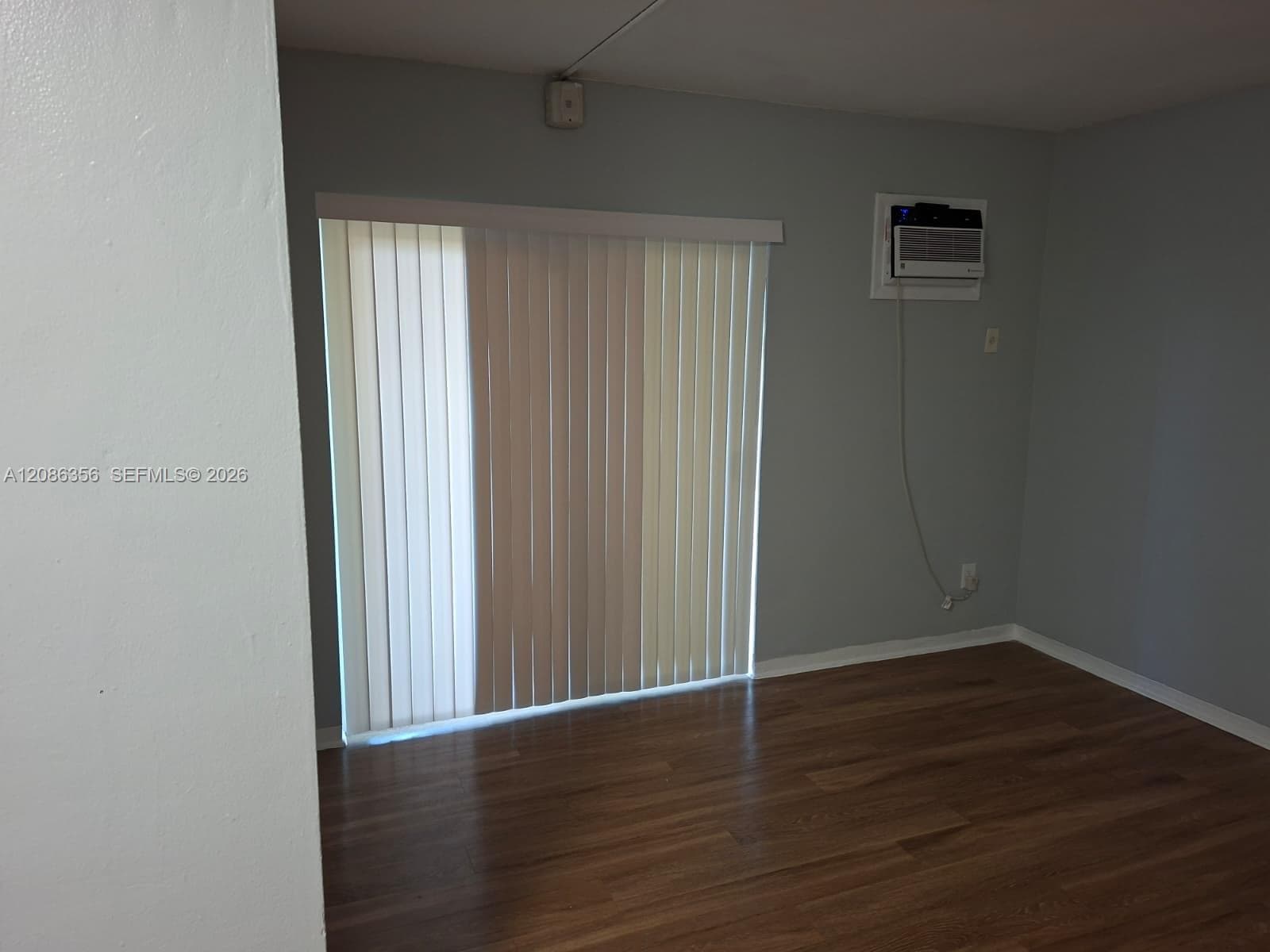 13025 Emerald Dr 252 photo 12