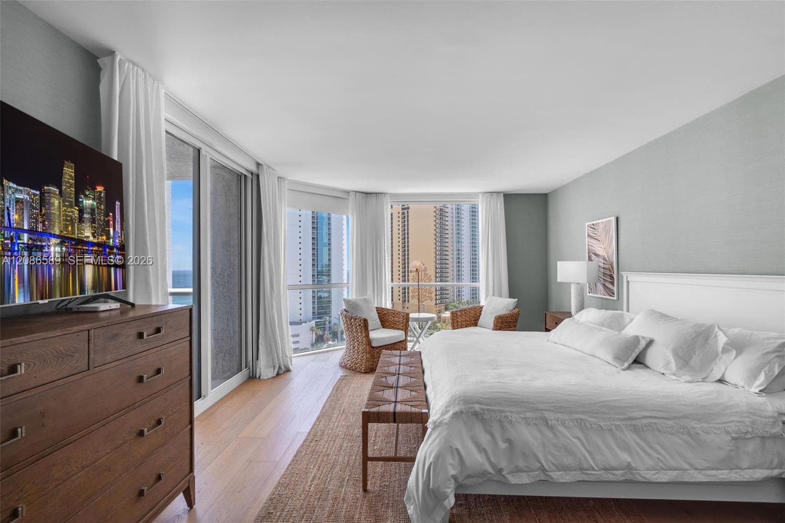 16400 collins ave 1541 photo 13