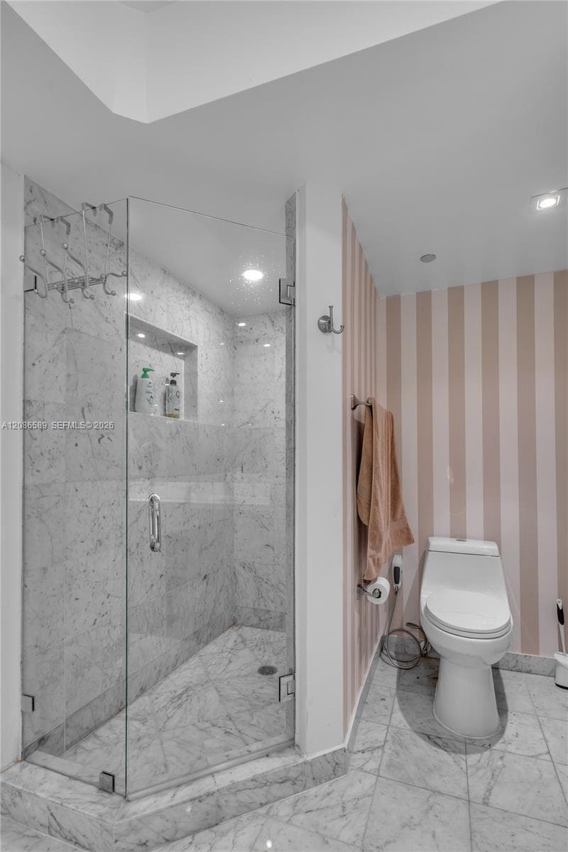 16400 collins ave 1541 photo 18