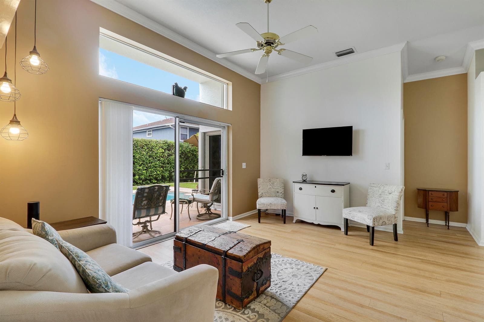 6275 Lucerne Street photo 9