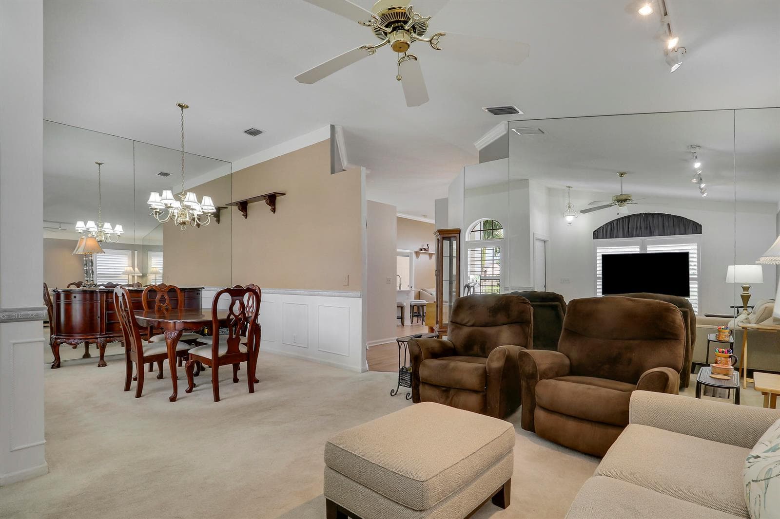 6275 Lucerne Street photo 25