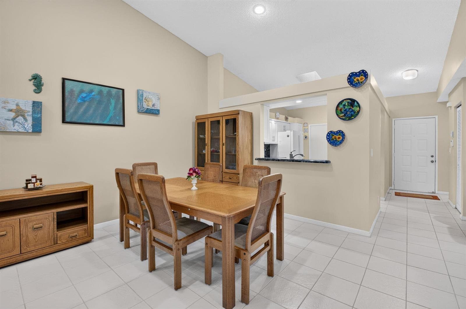 6367 Pointe Pleasant Circle photo 12
