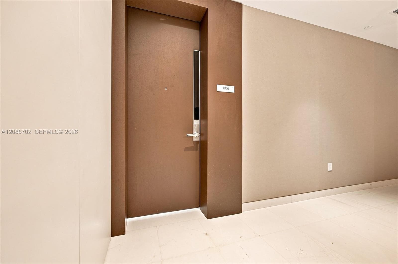 300 Biscayne Blvd Way 1106 photo 2
