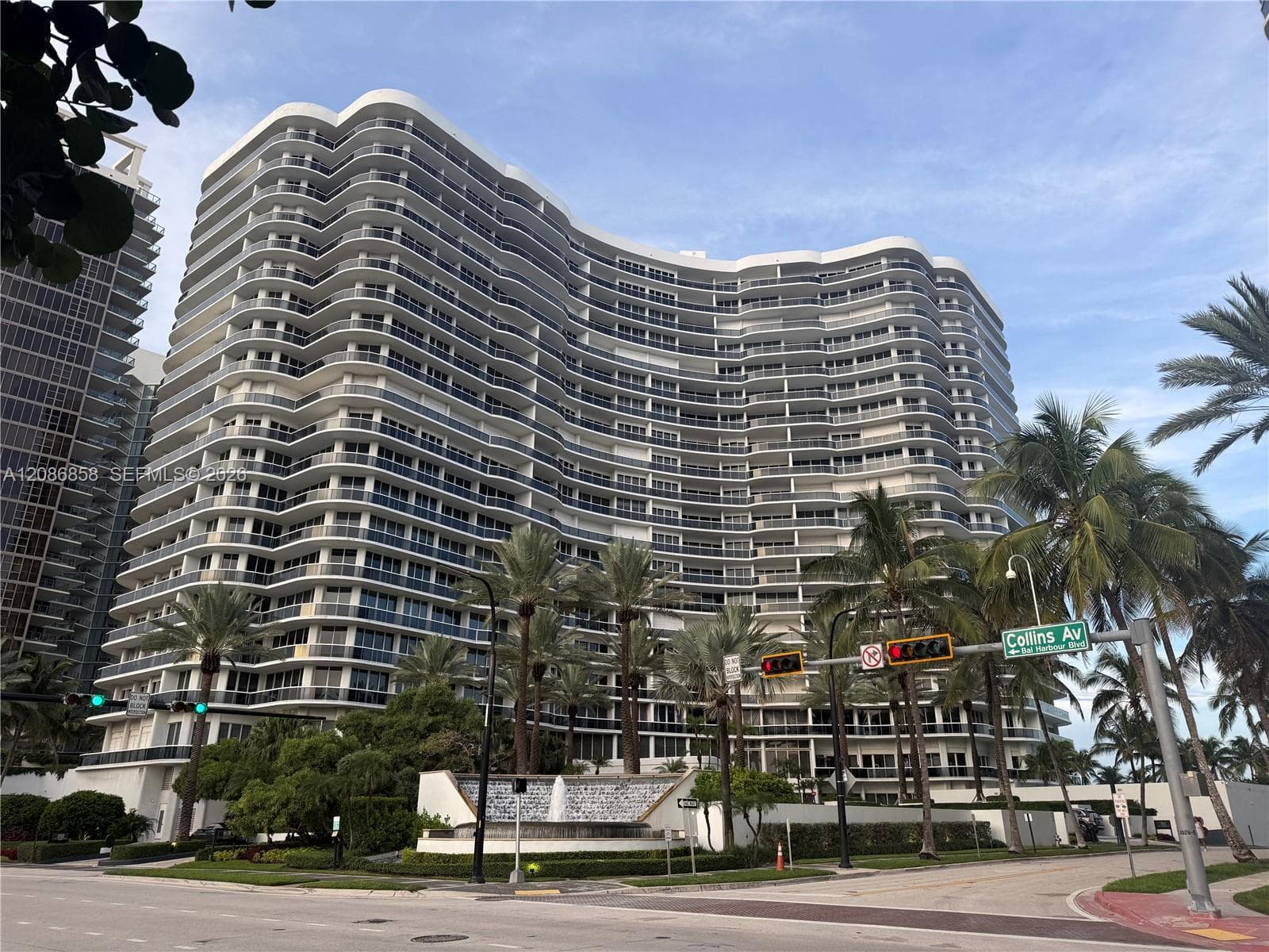 9601 Collins Ave 602 photo 2