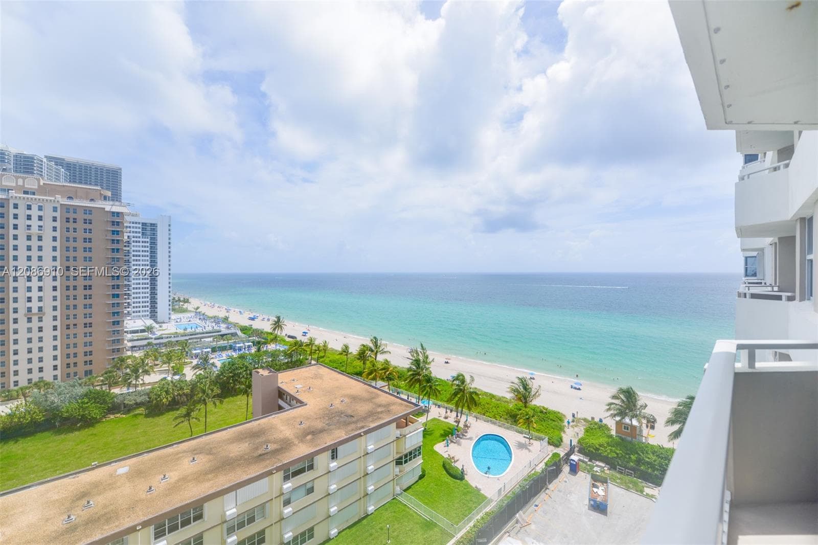 1950 S Ocean Dr 11H photo 1