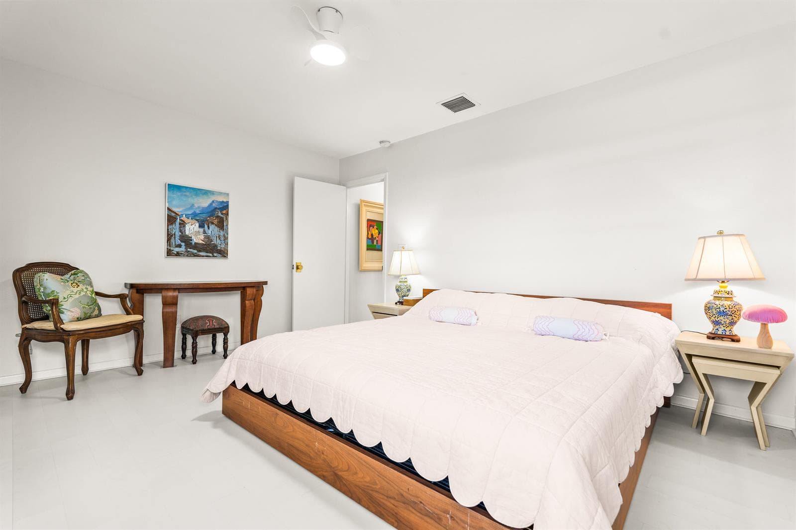 8945 SE HARBOR ISLAND Way photo 23