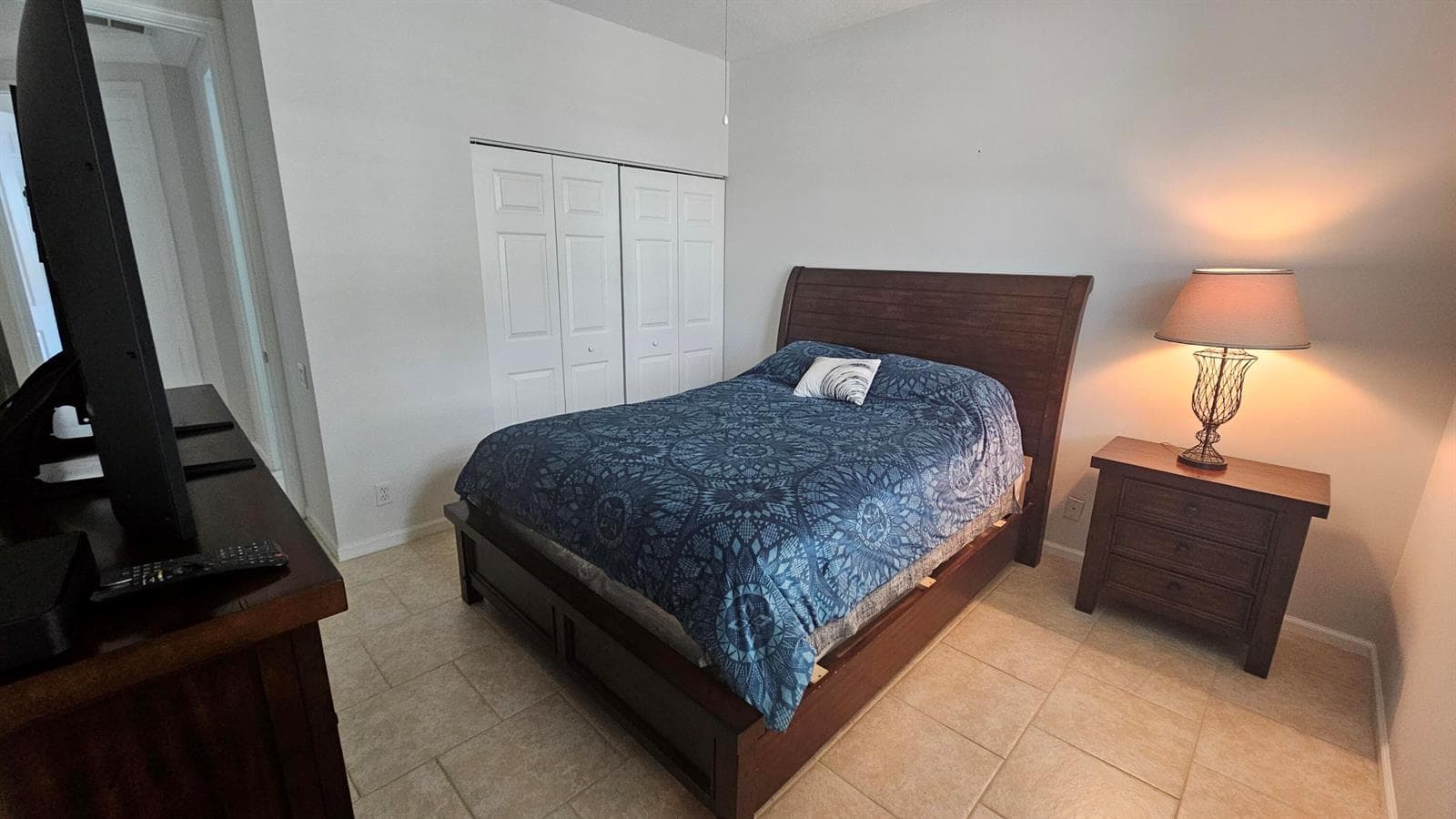 9269 VERCELLI Street photo 24