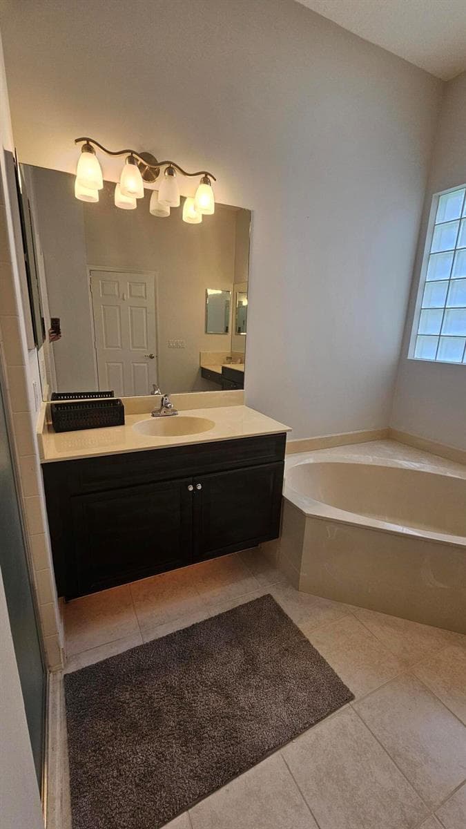 9269 VERCELLI Street photo 19