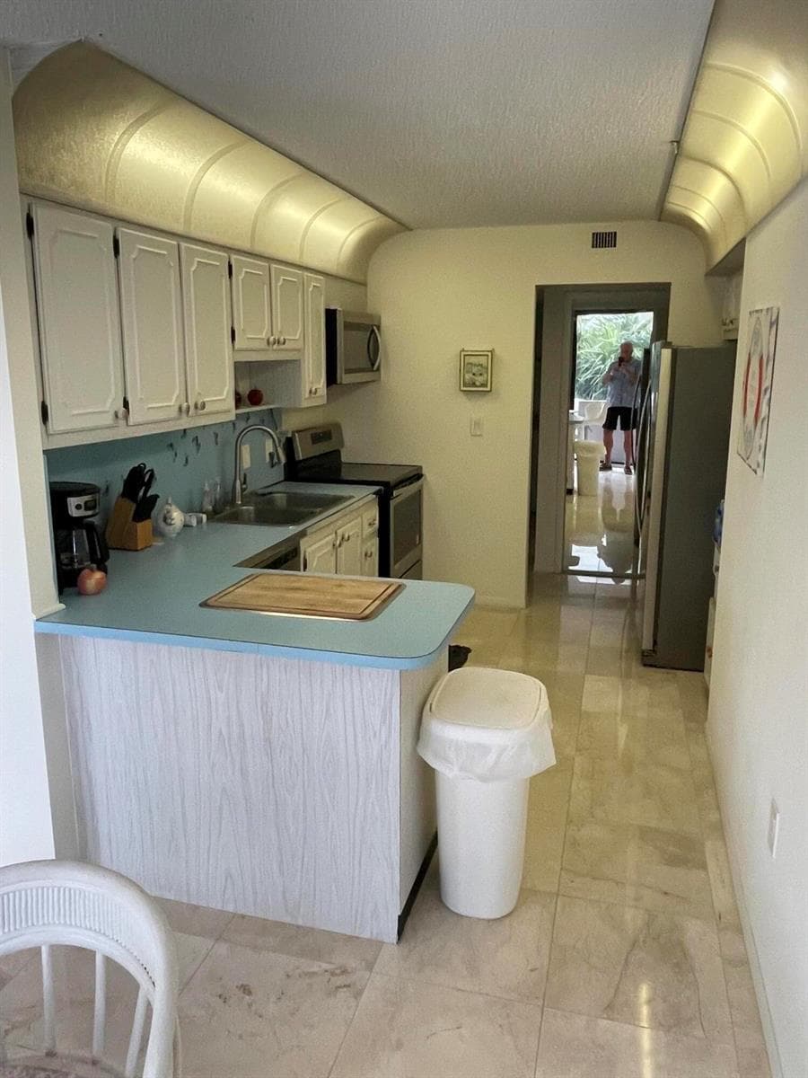 4200 N Ocean Drive W 1-103 photo 12