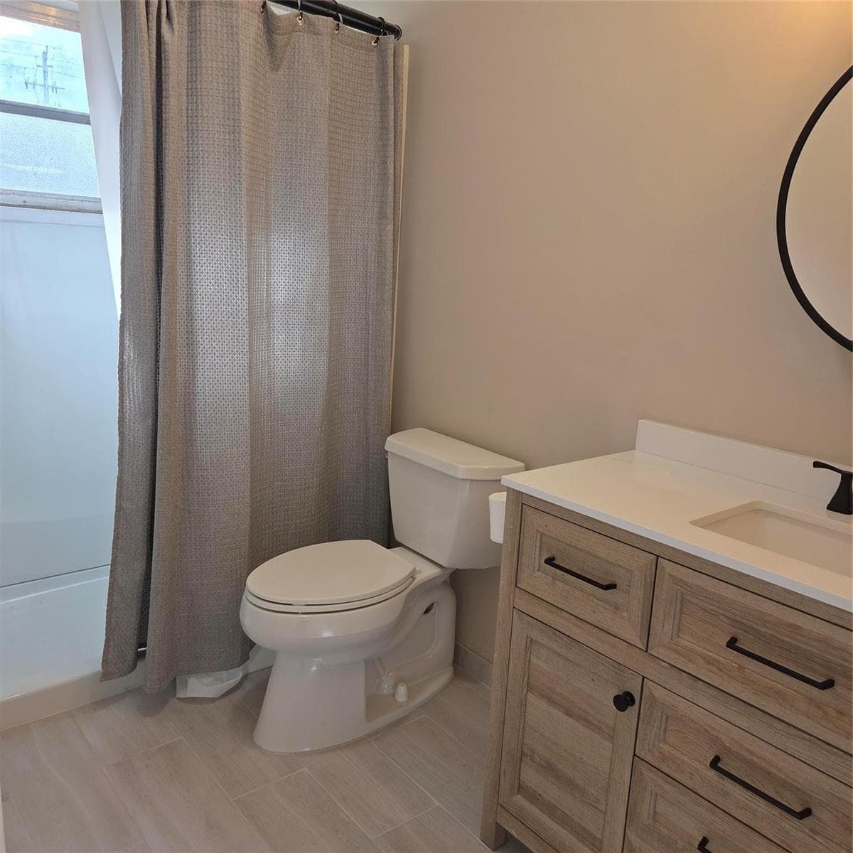 5385 LAKEFRONT Boulevard A photo 15