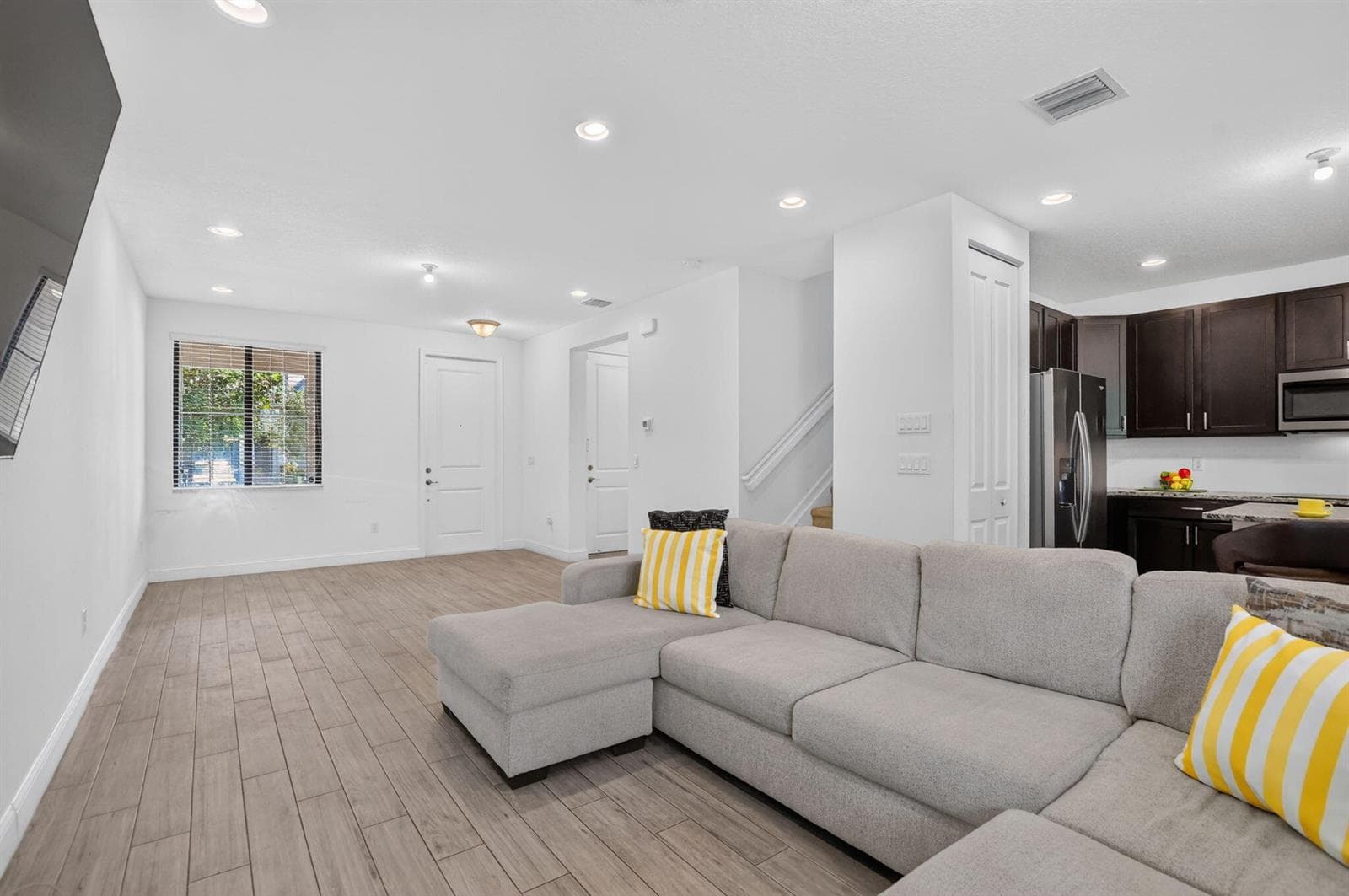 357 NW 36th Avenue photo 9