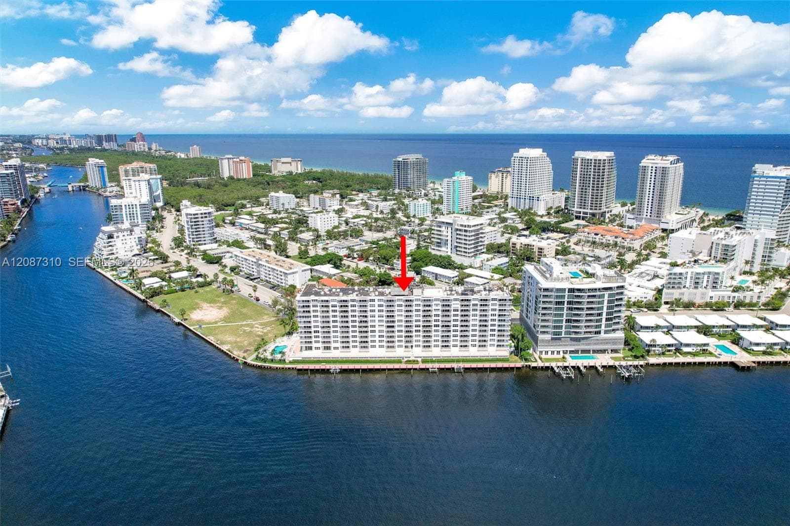 511 Bayshore Dr 1009 photo 2