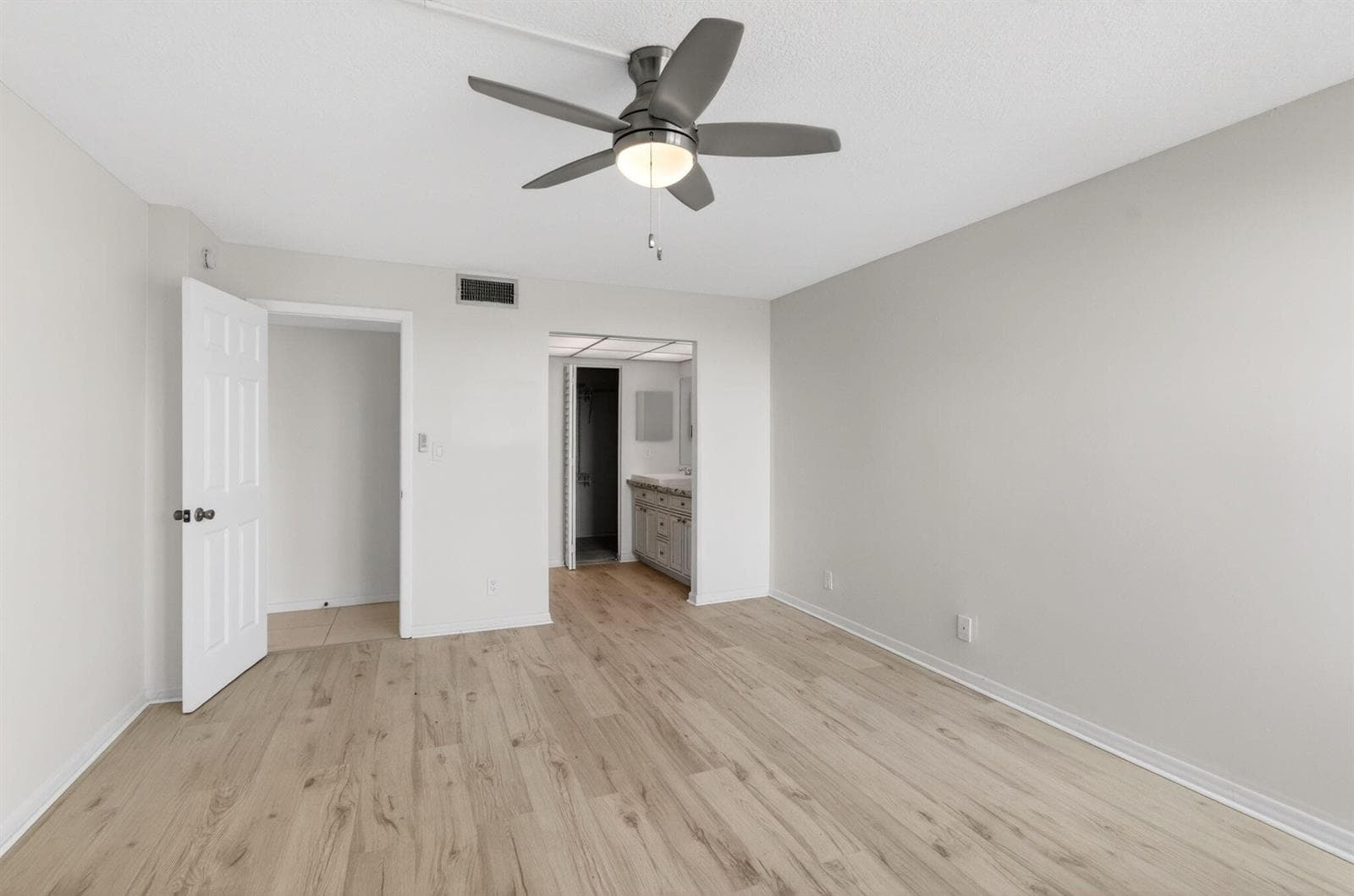12 Royal Palm Way 501 photo 25