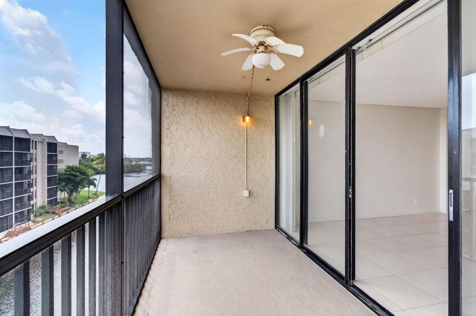 12 Royal Palm Way 501 photo 21