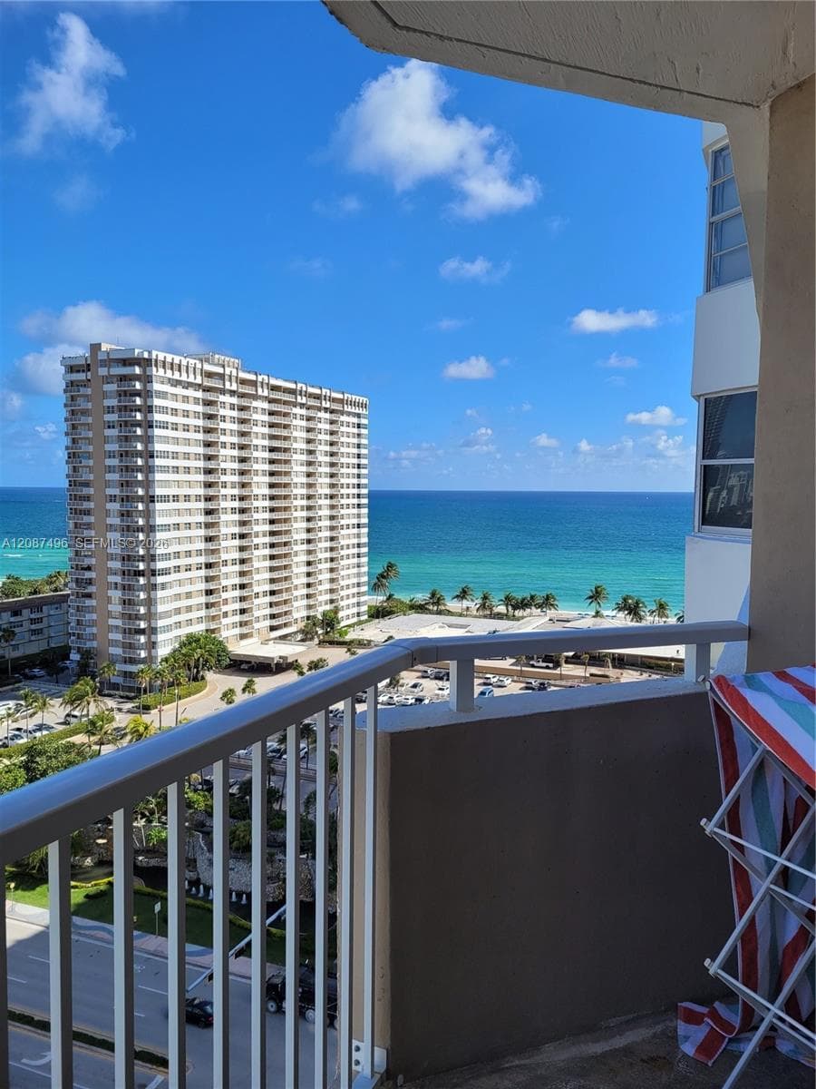 1985 S OCEAN DR 15M photo 1
