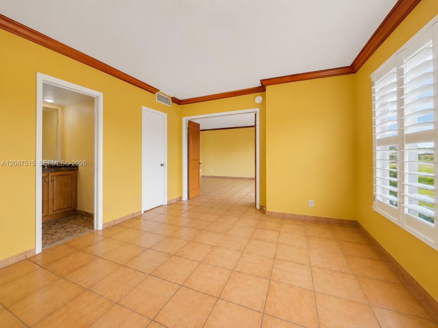 3050 NE 48th Ct 405 photo 15