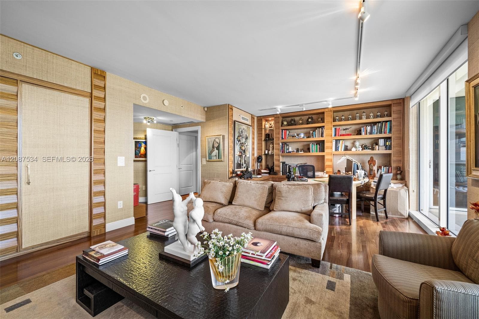 6000 Island Blvd 1703 photo 15