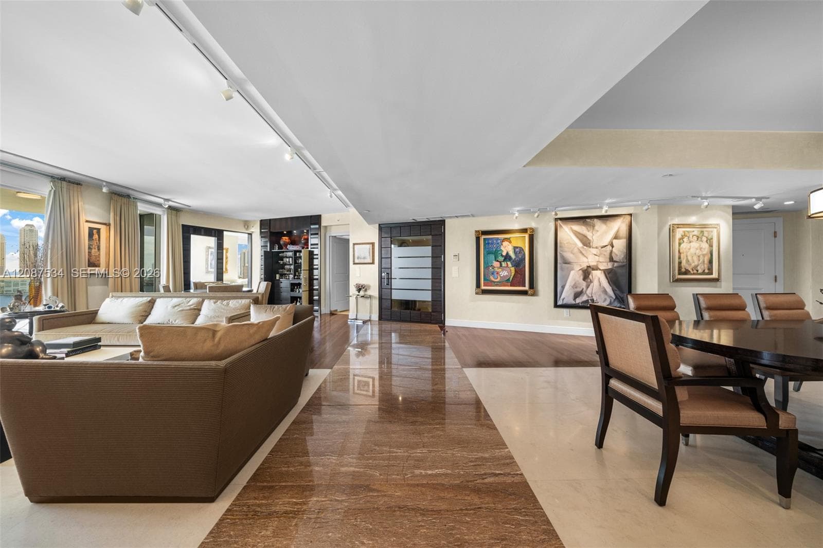 6000 Island Blvd 1703 photo 11